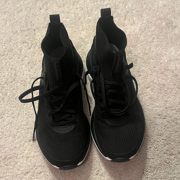 lululemon Chargefeel Mid Women's Workout Shoe - Picture 2 of 11